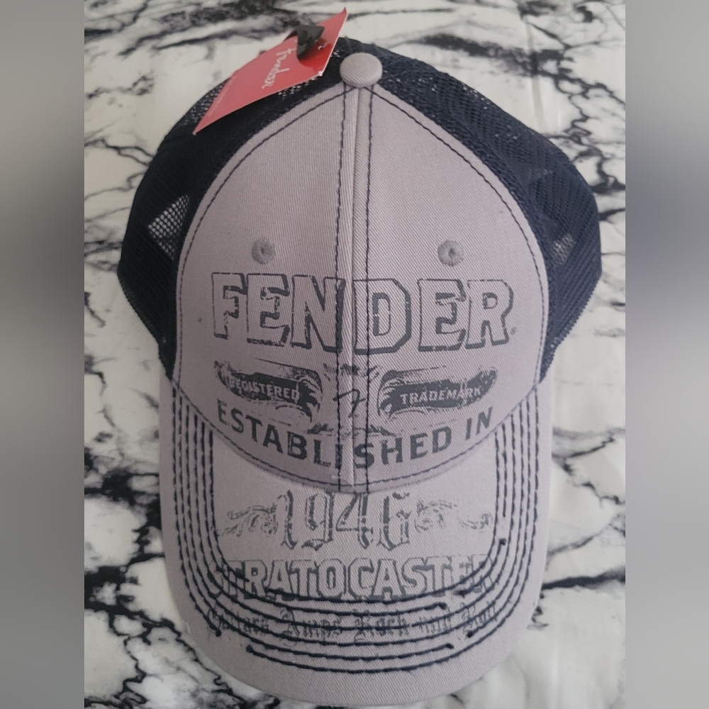 Fender 1946 Stratocaster New with Tag Adjustable Trucker Cap